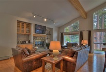 RedAwning Country Club Villa Class